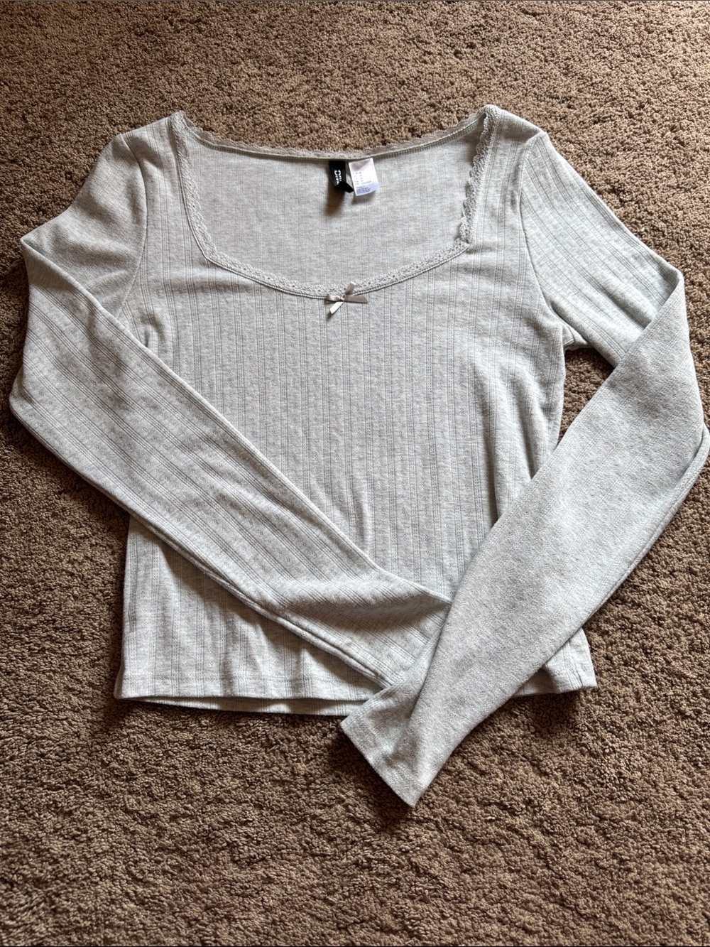 Light Gray Long-Sleeve Ribbed Square Neck Top